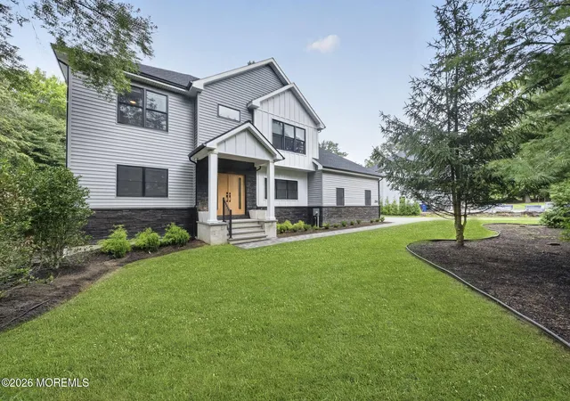 2nd image of 284 Middle Rd, Holmdel, NJ 07733 | MLS# 22625938
