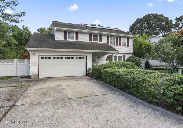 Photo 3 of Single family home for sale at 208 Cedarbrook Ct, Little Egg Harbor Twp, NJ 08087 | MLS# 22626040 | Listing updated on 2026-09-24