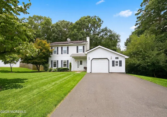 3rd image of 20 Hemlock Hill Rd, Jackson, NJ 08527 | MLS# 22625974
