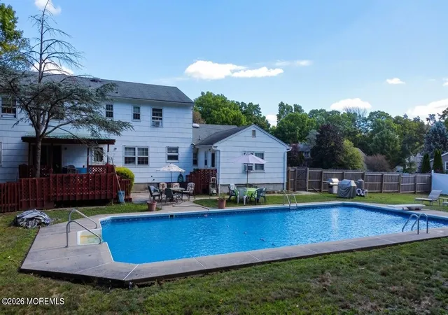 4th image of 7 Porsche Dr, Matawan, NJ 07747 | MLS# 22625907