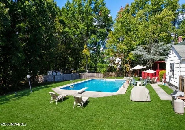 5th image of 7 Porsche Dr, Matawan, NJ 07747 | MLS# 22625907