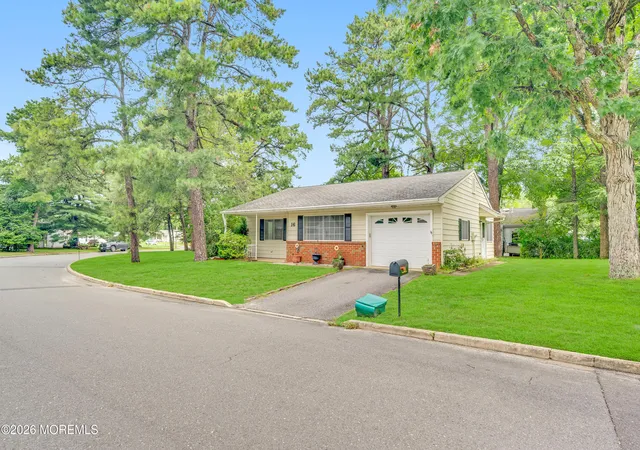 5th image of 16 Rhode Island Dr, Whiting, NJ 08759 | MLS# 22626049