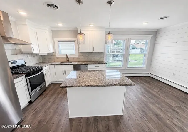4th image of 25 Vail St, Toms River, NJ 08757 | MLS# 22625931