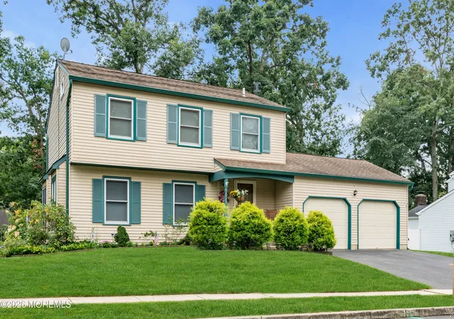 2nd image of 11 Concord Cir, Howell, NJ 07731 | MLS# 22626068