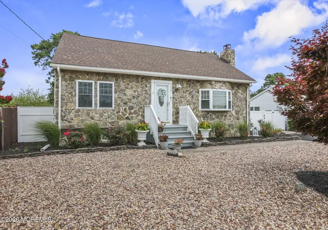 Photo 3 of Single family home for sale at 124 Queen Ann Rd, Brick, NJ 08723 | MLS# 22626024 | Listing updated on 2026-09-14
