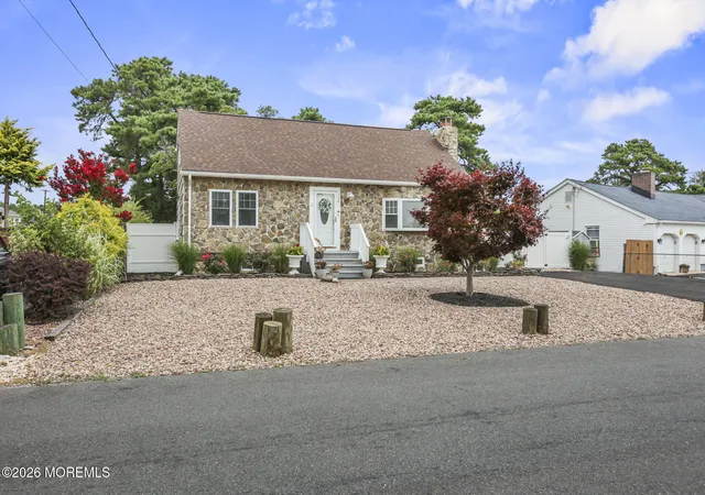 Photo 3 of Single family home for sale at 124 Queen Ann Rd, Brick, NJ 08723 | MLS# 22626024 | Listing updated on 2026-09-14