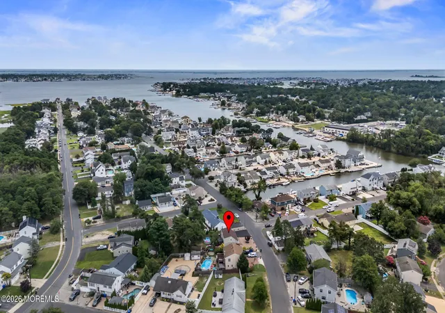 Photo 4 of Single family home for sale at 124 Queen Ann Rd, Brick, NJ 08723 | MLS# 22626024 | Listing updated on 2026-09-14