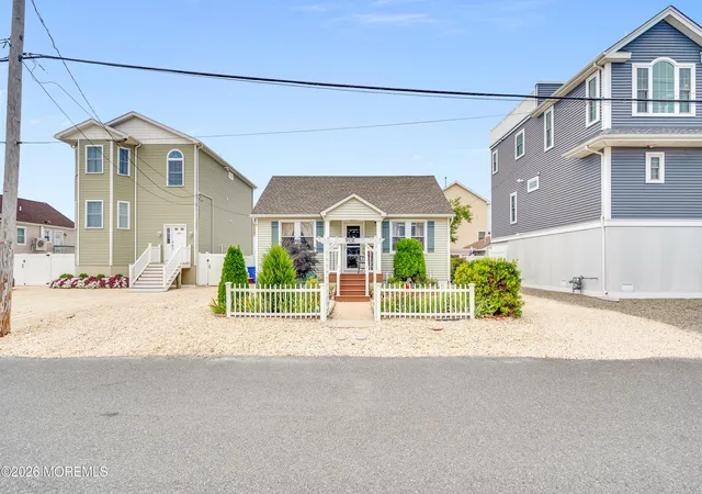 2nd image of 1831 W Pennsylvania Ave, Seaside Heights, NJ 08751 | MLS# 22626042