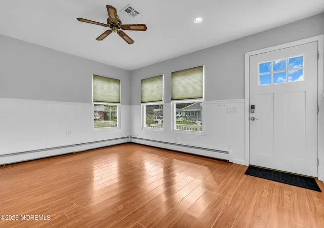 Photo 4 of Single family home for sale at 20 Camrose St, Toms River, NJ 08757 | MLS# 22626003 | Listing updated on 2026-10-04