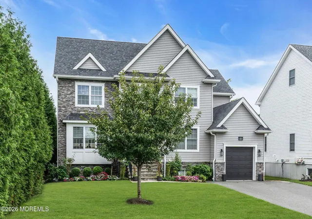 1st image of 7 Dune Ct, Lakewood, NJ 08701 | MLS# 22626051