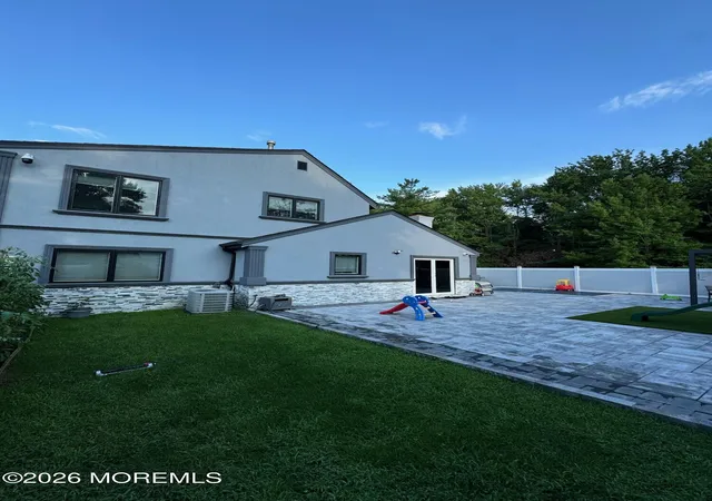 45th image of 37 N Gable Ct, Matawan, NJ 07747 | MLS# 22625985