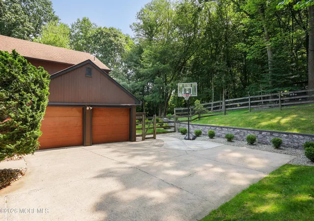 5th image of 18 Constitution Dr, Leonardo, NJ 07737 | MLS# 22625963
