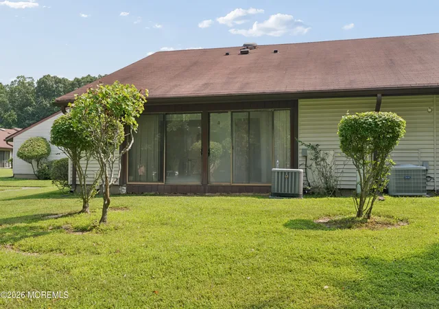 26th image of 48 Wild Turkey Wy #B, Manalapan, NJ 07726 | MLS# 22626038