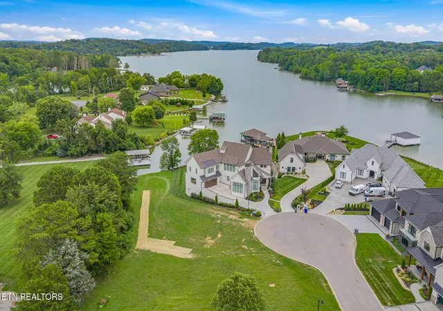 Photo 3 of Sale Pending at 1607 Yachtsman Way, Knoxville, TN 37922 | MLS# 1120965 | Listing updated on 2026-09-18
