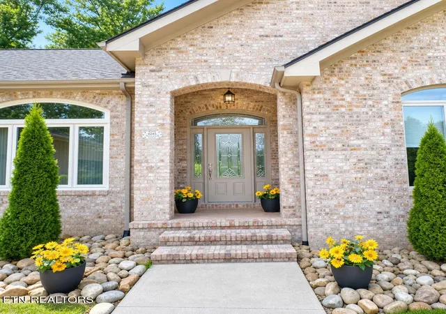 image of 25 Oakcrest Cir, Crossville, TN 38558 | MLS# 1349404
