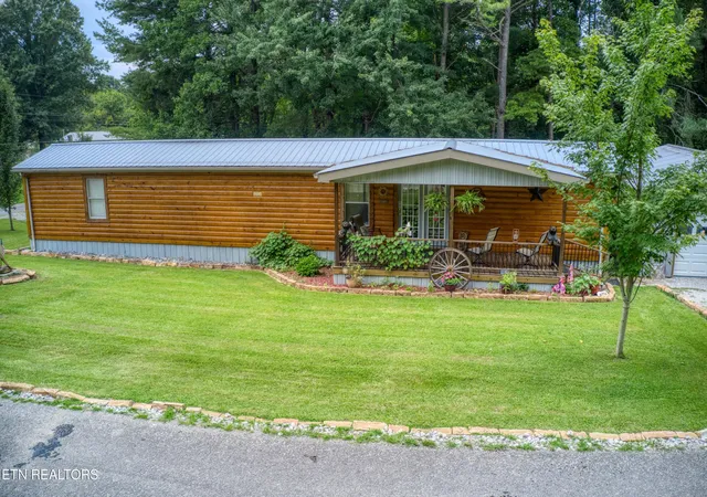 1st image of 810 Mitchell Ln, Jamestown, TN 38556 | MLS# 1322449