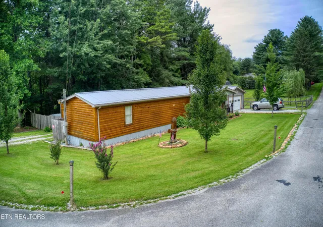 5th image of 810 Mitchell Ln, Jamestown, TN 38556 | MLS# 1322449