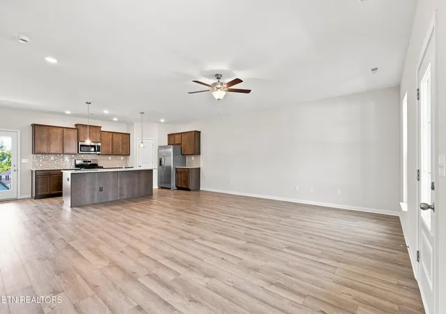3rd image of 209 Clover Meadow Ln, Maryville, TN 37801 | MLS# 1319815