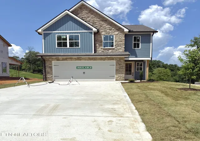 1st image of 507 8th Avenue, Lenoir City, TN 37771 | MLS# 1319845