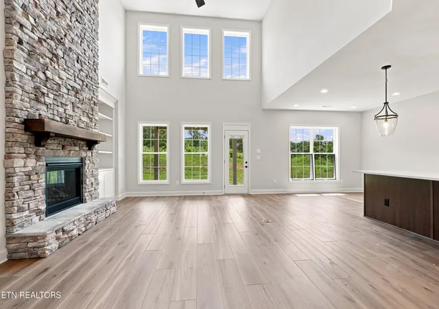 Photo 3 of Single family home for sale at 1894 Hickory Reserve Rd, Knoxville, TN 37932 | MLS# 1325264 | Listing updated on 2026-09-19