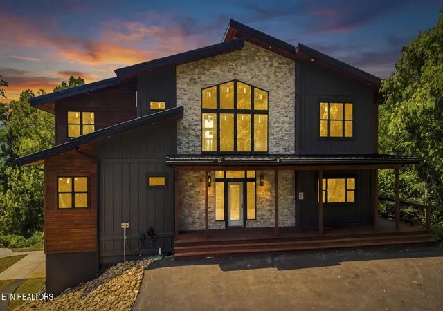 2nd image of 245 Brownsridge Rd, Gatlinburg, TN 37738 | MLS# 1328180