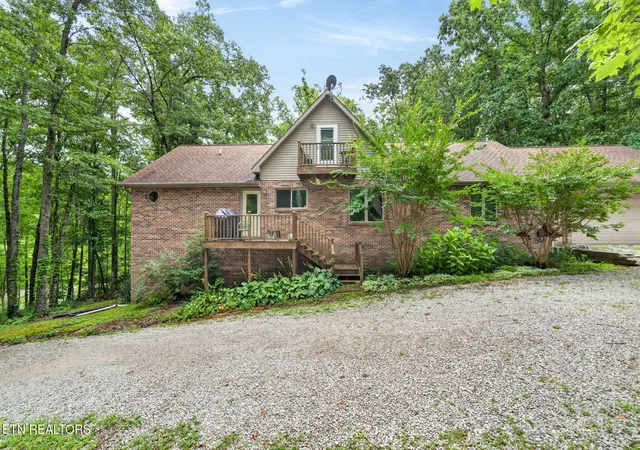 2nd image of 1086 Pearl Hinds Rd, Jamestown, TN 38556 | MLS# 1329039