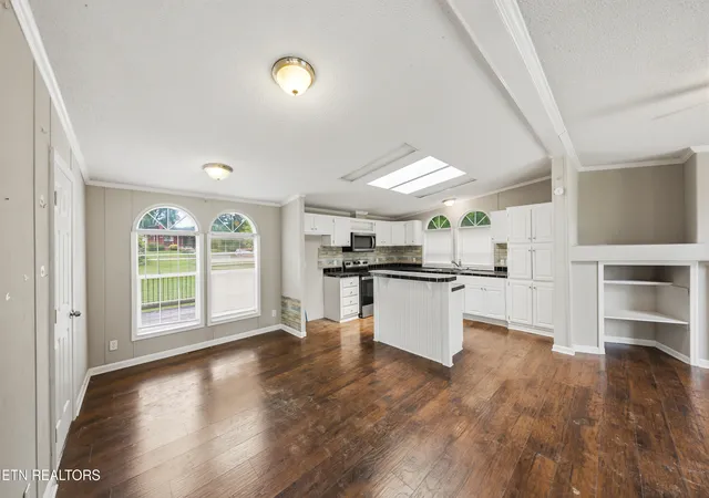 image of 203 N Fair St, Sweetwater, TN 37874 | MLS# 1351755