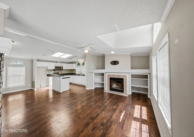 image of 203 N Fair St, Sweetwater, TN 37874 | MLS# 1351755