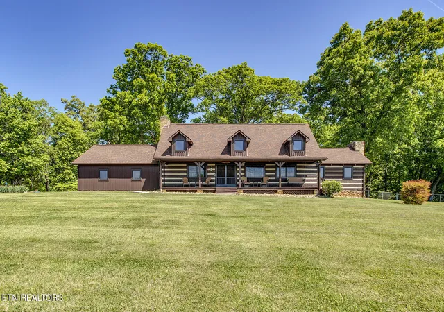 1st image of 1902 Fain Cemetery Rd, Dandridge, TN 37725 | MLS# 1330187