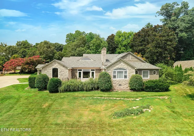 2nd image of 3511 Iskagna Dr, Knoxville, TN 37919 | MLS# 1331894