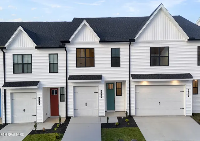 1st image of 8818 Chapman Trace Wy, Knoxville, TN 37920 | MLS# 1330947