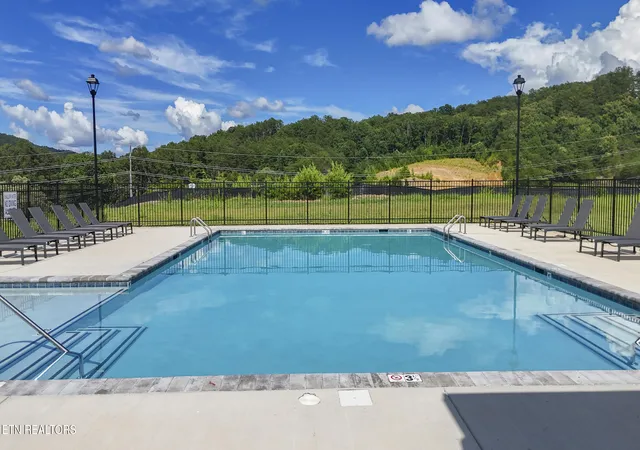 2nd image of 8818 Chapman Trace Wy, Knoxville, TN 37920 | MLS# 1330947