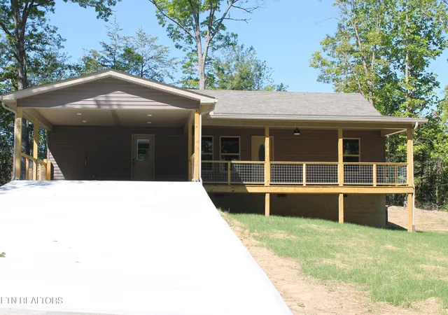 35th image of 807 Dulog Tr, Jamestown, TN 38556 | MLS# 1331984