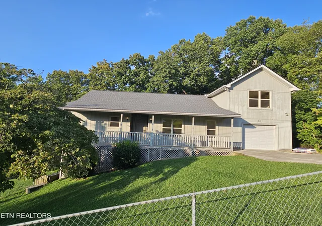 Photo 1 of Single family home for sale at 211 Sequoyah Tr, Rutledge, TN 37861 | MLS# 1332060 | Listing updated on 2026-08-25