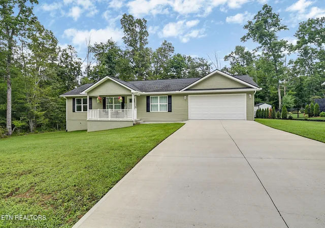 2nd image of 204 Nehasane Ln, Crossville, TN 38572 | MLS# 1337133