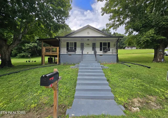 1st image of 1085 Lick Branch Rd, Ewing, VA 24248 | MLS# 1337377