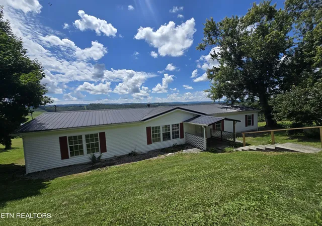 3rd image of 401 Conley Hill Rd, Jonesville, VA 24263 | MLS# 1337611