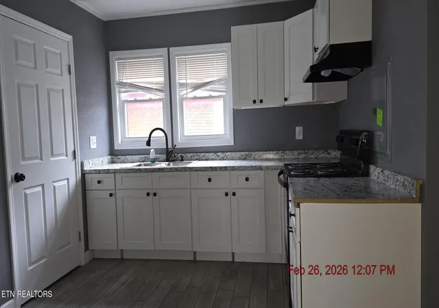 2nd image of 119 E 6th St, Rocky Top, TN 37769 | MLS# 1352507