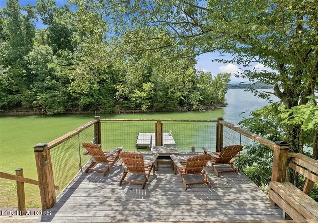 2nd image of 1225 Weaver Ln, Dandridge, TN 37725 | MLS# 1338841
