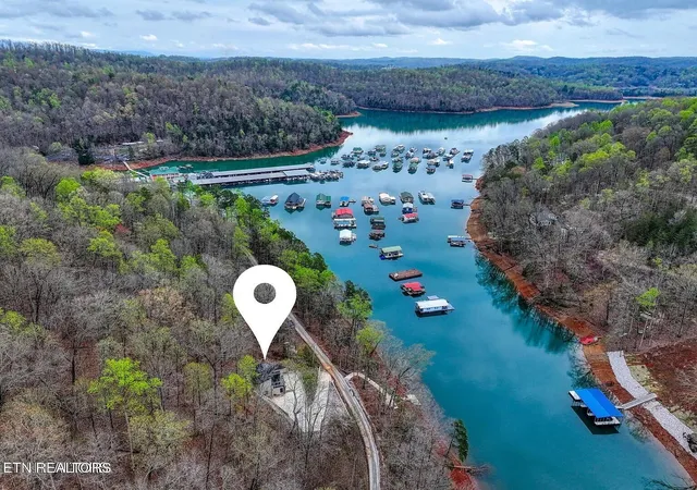 14th image of 318 Carp Ln, La Follette, TN 37766 | MLS# 1349619