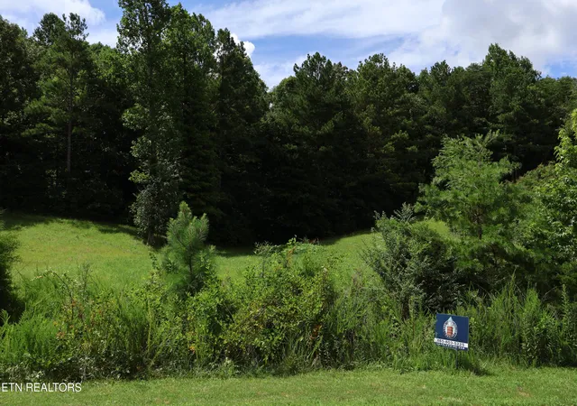 Photo 2 of Land for sale at 331 Enclave Way, Kingston, TN 37763 | MLS# 1341616 | Listing updated on 2026-07-16
