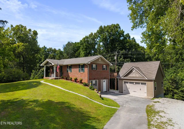 Photo 3 of Single family home for sale at 4805 Johnson Rd, Birchwood, TN 37308 | MLS# 1351670 | Listing updated on 2026-08-13