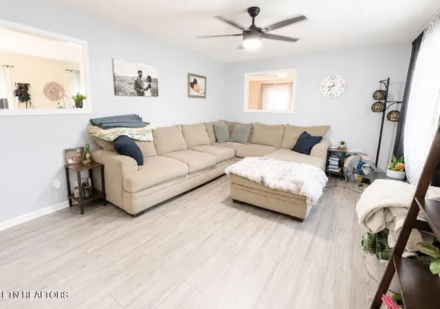 Photo 3 of Single family home for sale at 7133 Meadowbrook Cir, Knoxville, TN 37918 | MLS# 1345105 | Listing updated on 2026-09-12