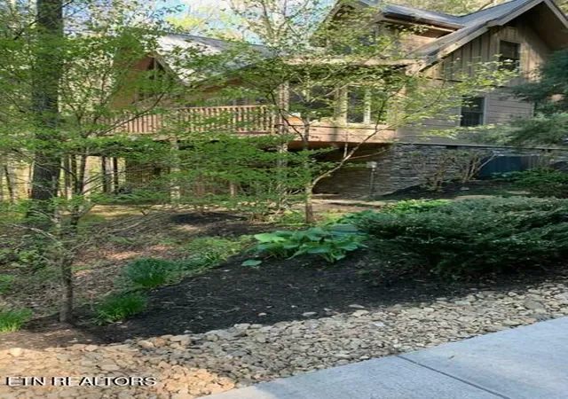 Photo 2 of Single family home for sale at 724 Tanasi Tr, Townsend, TN 37882 | MLS# 1342611 | Listing updated on 2026-08-27