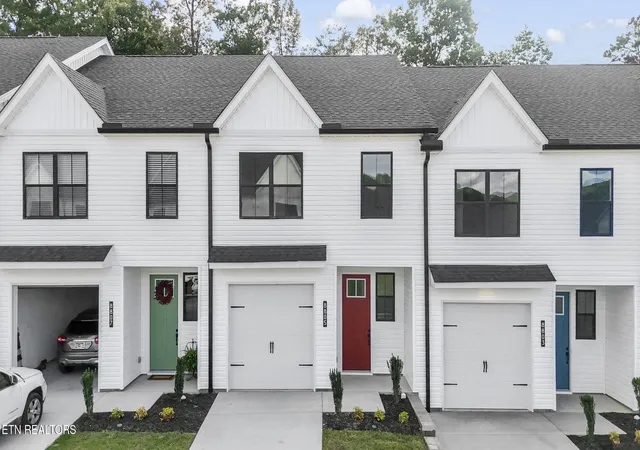 1st image of 8805 Chapman Trace Wy, Knoxville, TN 37920 | MLS# 1342829
