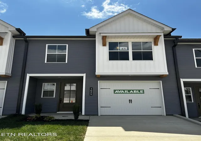 1st image of 1624 Lateglow Wy, Knoxville, TN 37931 | MLS# 1342861