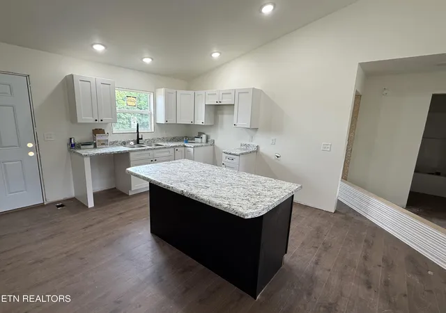 Photo 3 of Single family home for sale at 135 Conley Dr, Pall Mall, TN 38577 | MLS# 1342859 | Listing updated on 2026-07-28