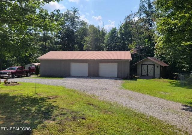3rd image of 228 Paul Wheeler Ln, Jamestown, TN 38556 | MLS# 1342888