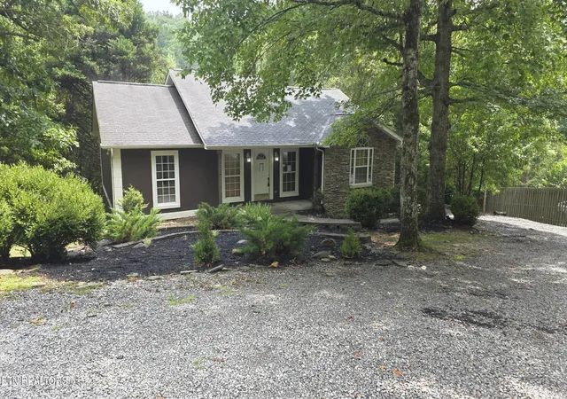 Single family home for sale at 3230 Cvs Crk Way, Sevierville, TN 37862 | MLS# 1350542