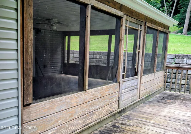 16th image of 416 Georgia Ave, Pineville, KY 40977 | MLS# 1343969